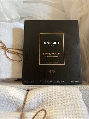 KNESKO SKIN Nanogold Repair Collagen Face MaskPrice
